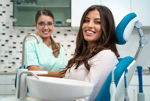 3 Tips to Prepare for a Root Canal Treatment from Vineyard Valley Dental, Dr. John Ruzzamenti in Temecula, CA